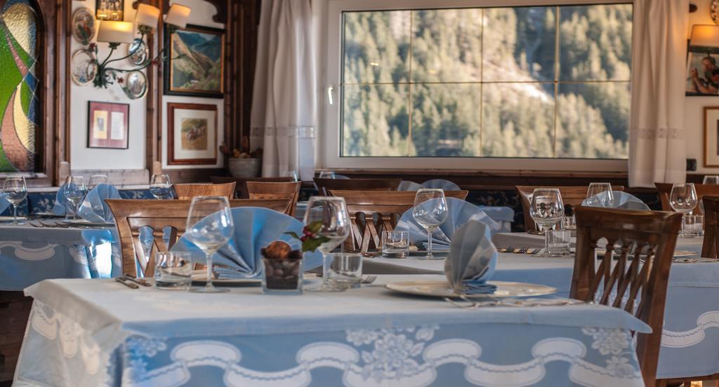Hotel Ai Pini Vigo di Fassa Ngoại thất bức ảnh